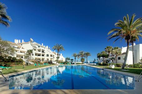 Coral Beach Aparthotel | Marbella, Málaga | В НЕСКОЛЬКИХ МИНУТАХ ОТ ПОРТА БАНУС