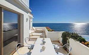 Coral Beach Aparthotel | Marbella, Málaga | ALQUILER LARGA ESTANCIA - INVIERNO